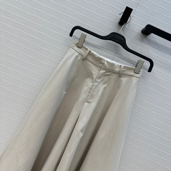 BV Skirt in Ivory White Cotton