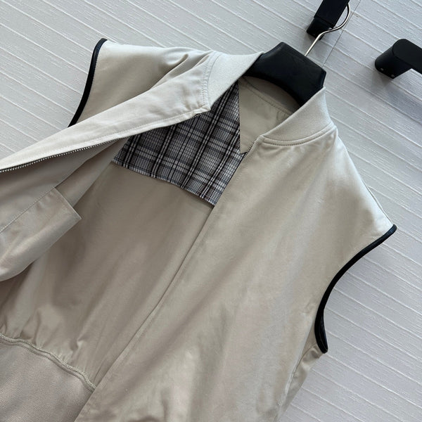 BV Sleeveless Vest Jacket in Ivory White Cotton