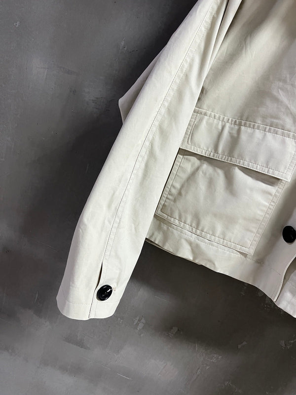 BV 25S Jacket Sheepskin Neck in White High-Weave Fabric