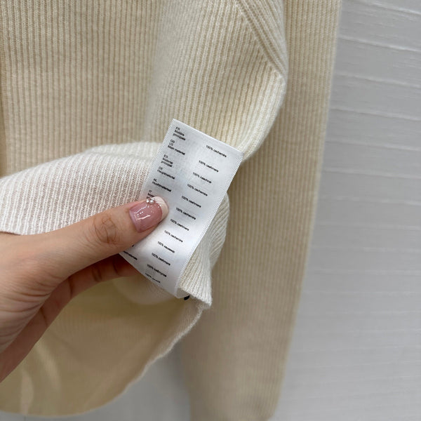 BV V-Neck Cardigan in White Cashmere