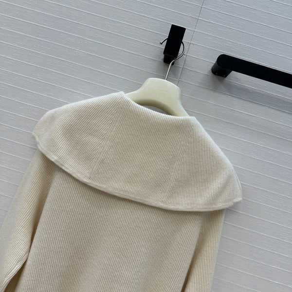 BV V-Neck Cardigan in White Cashmere