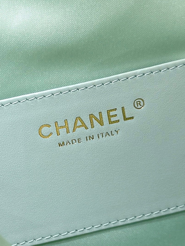 CC 25S Hobo Bag 40 Mint Green Calfskin