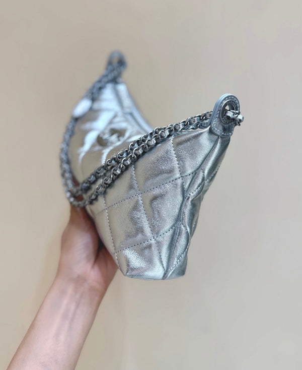 CC 25S Hobo Dumpling Bag 25 in Silver Calskin