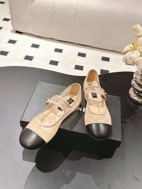 CC 25s Coco Beach Mary Jane Flats Beige and Black Mesh Cowhide 329017