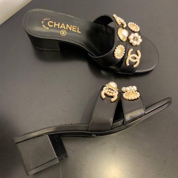 Chanel Embellished Sandal Black Leather 166885