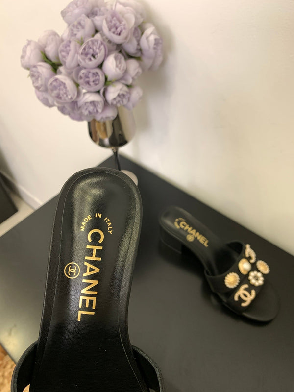 Chanel Embellished Sandal Black Leather 166885