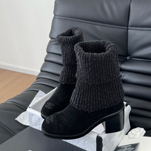 CC 25K Sock Boots Black Suede 458775