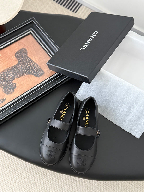 CC 25K Mary Jane Flats Black Cowhide 458764