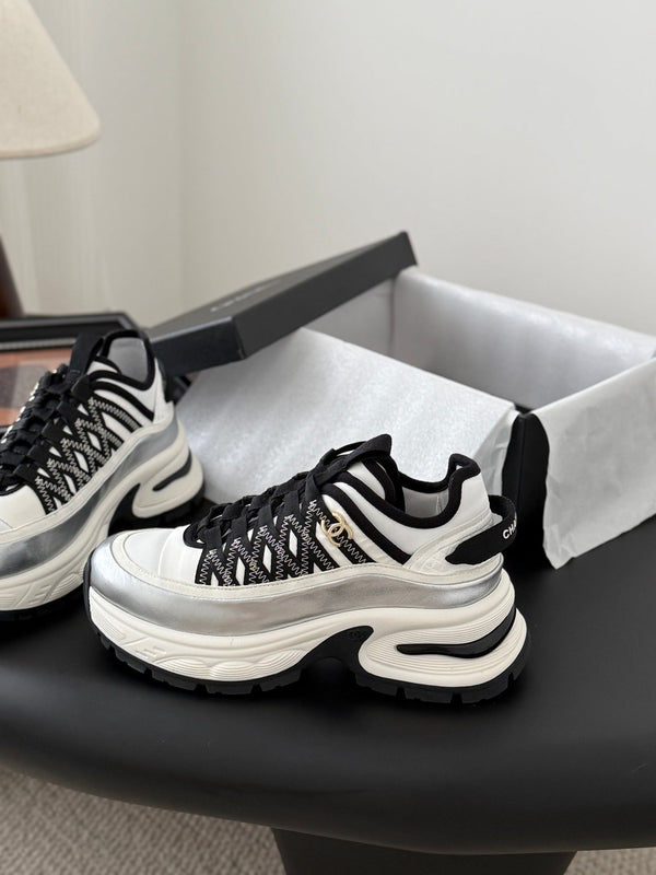 CC 25C New Silver Horn King Sports Sneakers 458687