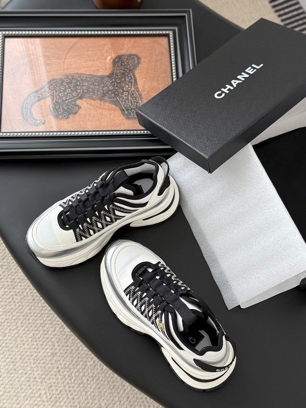 CC 25C New Silver Horn King Sports Sneakers 458687