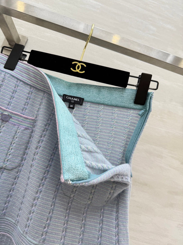 CC 25B Gonna in maglia con tasche multicolor in cashmere azzurro