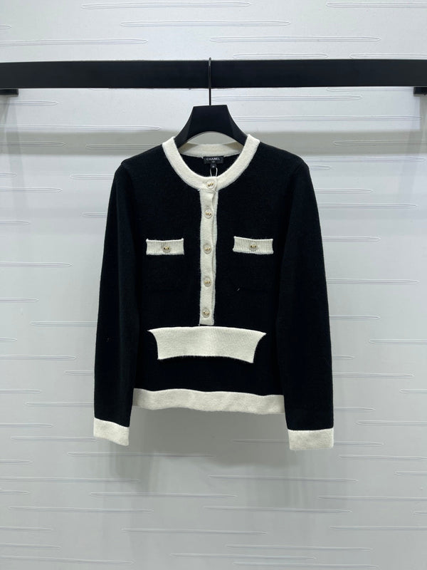 CC 25F Round-Neck Knitted Long-Sleeved Cardigan Black Wool