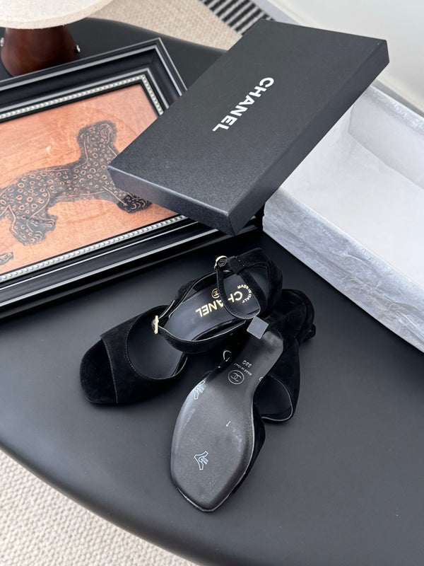 CC 25B Mary Janes 85mm High Heel Black Suede