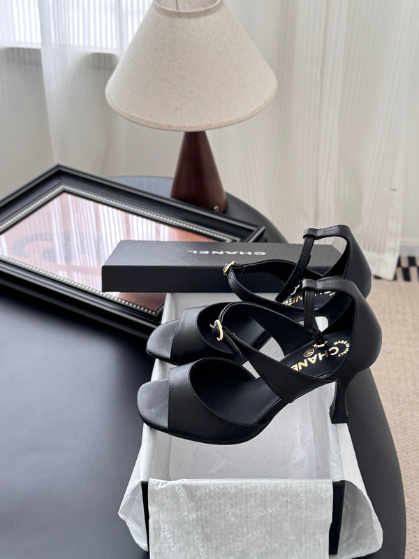 CC 25B Mary Janes 85mm High Heel Black Sheepskin