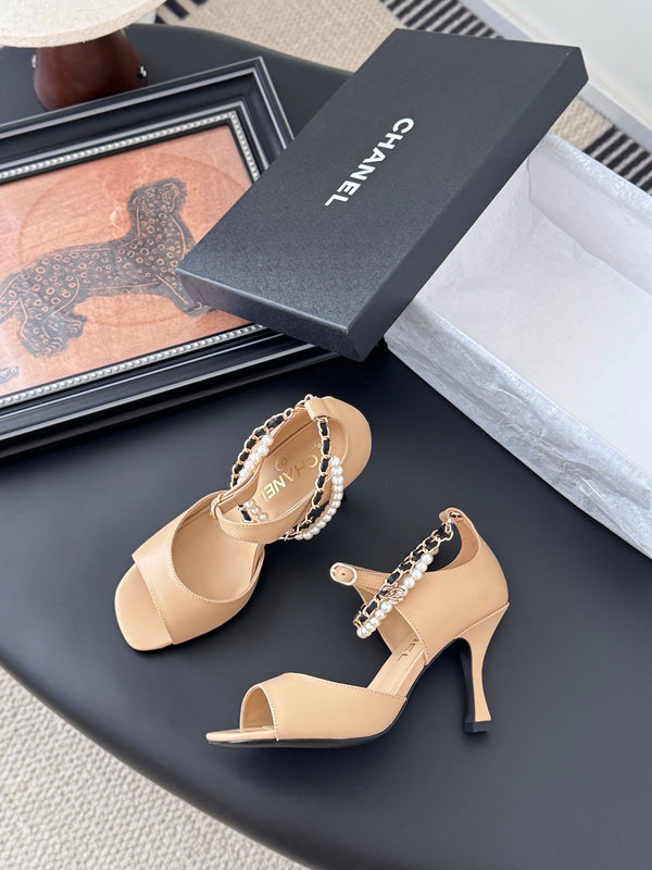 CC 25B Mary Janes 85mm High Heel Pearl Strap Beige Sheepskin