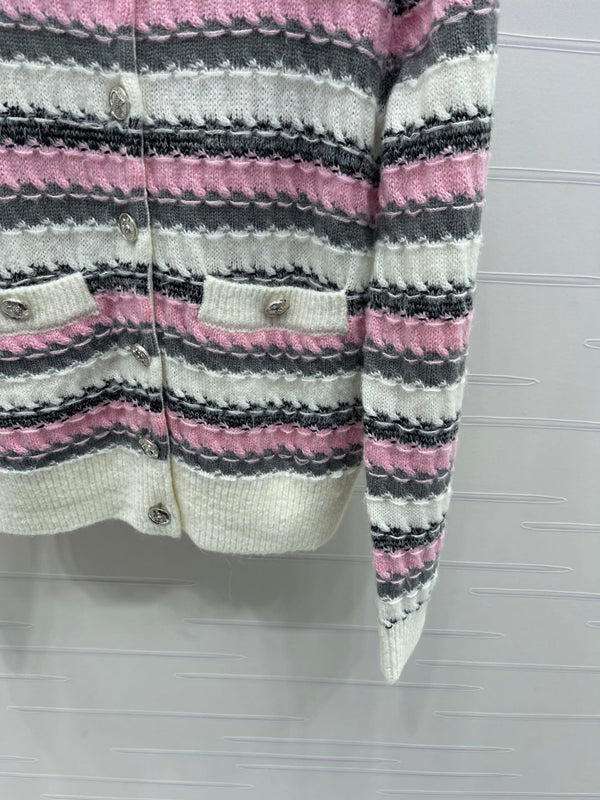 CC 25 Striped Knitted Long-Sleeved Pocket Cardigan White Tencel