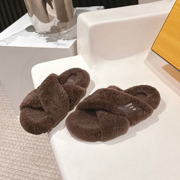 Fendi F013 2025ss Fluffy Slippers Chocolate Brown Lambswool 467193
