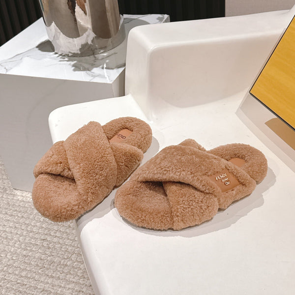Fendi F013 2025ss Fluffy Slippers Light Brown Lambswool 467191