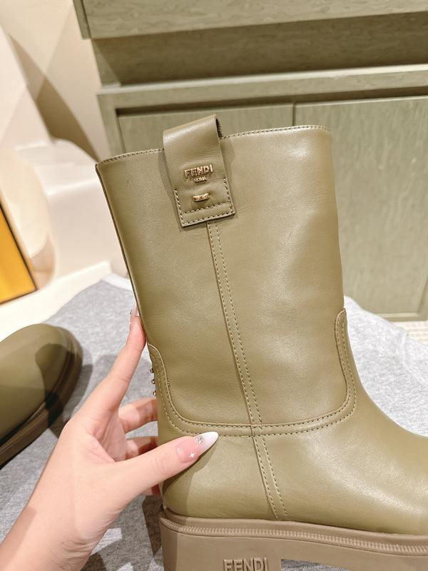 Fendi Ankle Boots Military Green Cowhide 463740
