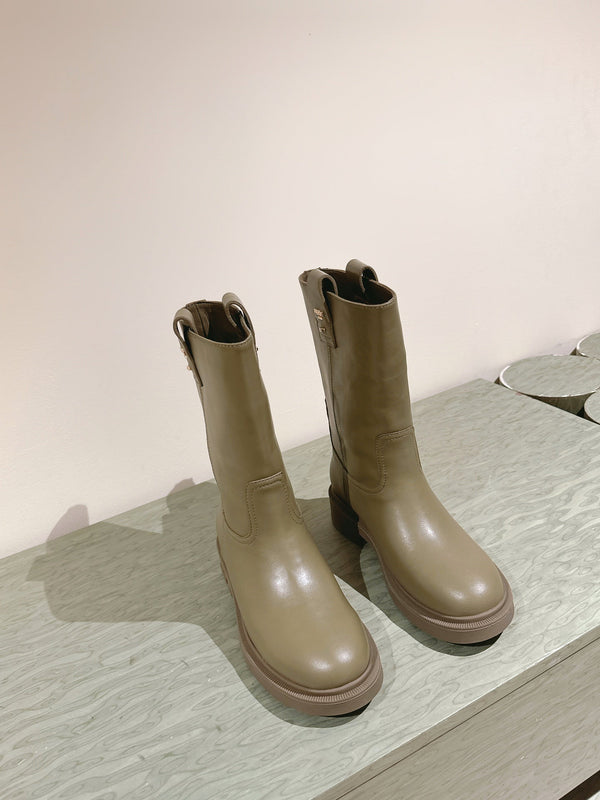 Fendi Ankle Boots Military Green Cowhide 463740