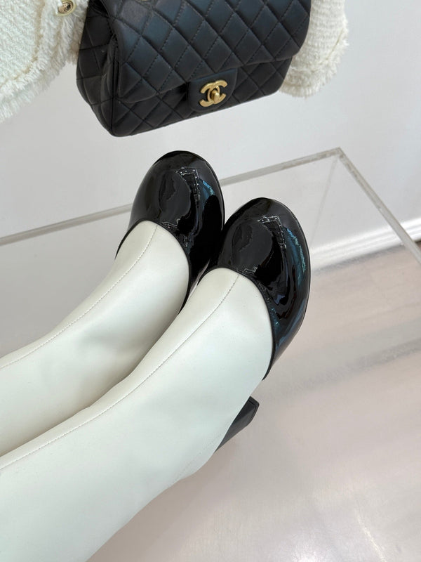 CC 25A Pleated-Collar Bow-Tie Stretch High Boots White Lambskin 473358