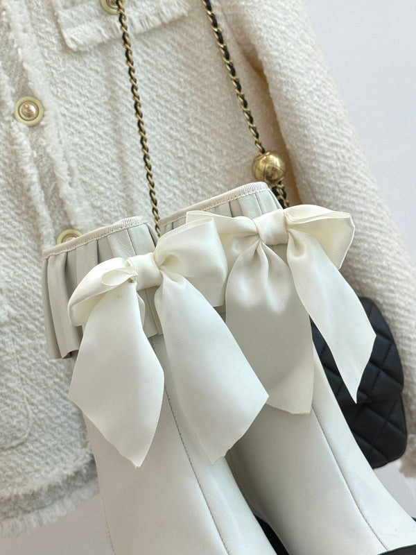 CC 25A Pleated-Collar Bow-Tie Stretch Ankle Boots White Lambskin 473356