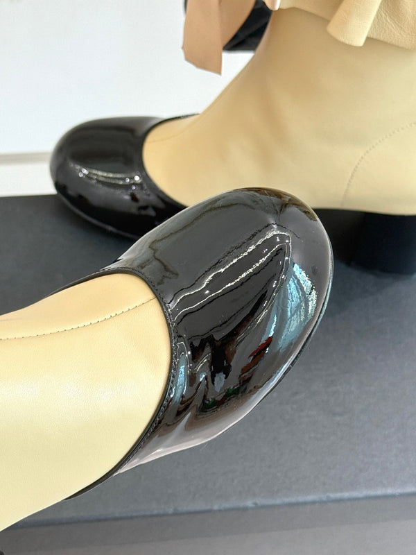 CC 25A Pleated-Collar Bow-Tie Stretch Ankle Boots Beige Lambskin 473354