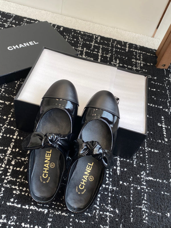 CC 25SS Mary Jane Slippers Black Glossy Sheepskin 473431