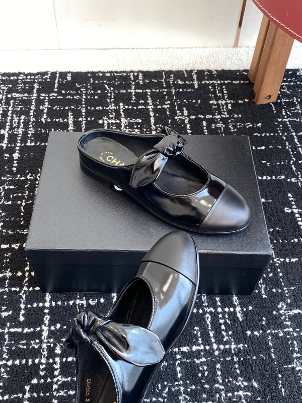 CC 25SS Mary Jane Slippers Black Glossy Sheepskin 473431