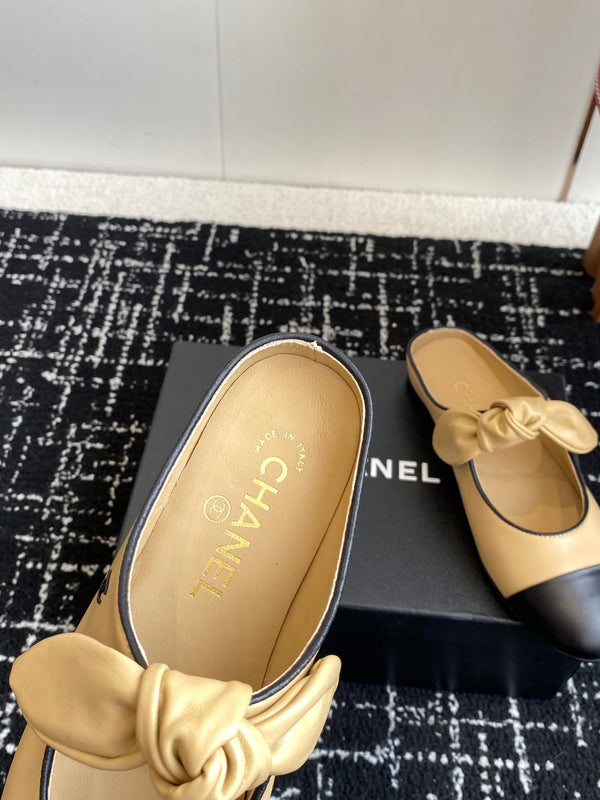 CC 25SS Mary Jane Slippers Beige Sheepskin 473430