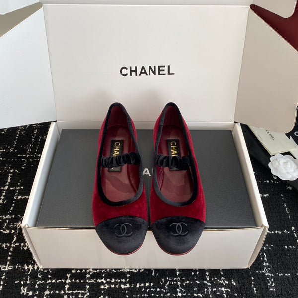 CC 25SS Embroidered Double C logo Mary Janes Red Suede 473425