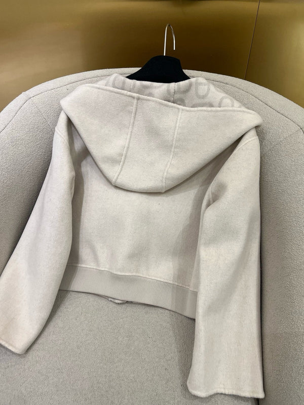 HM 25 Classic Pig Nose Monogram Hooded Coat White Cashmere 305169