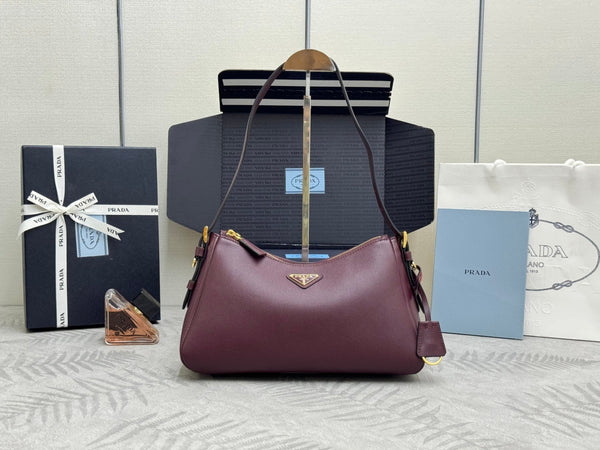 Pra Aimee Underarm Hobo Bag 31cm Burgundy Cowhide 267274