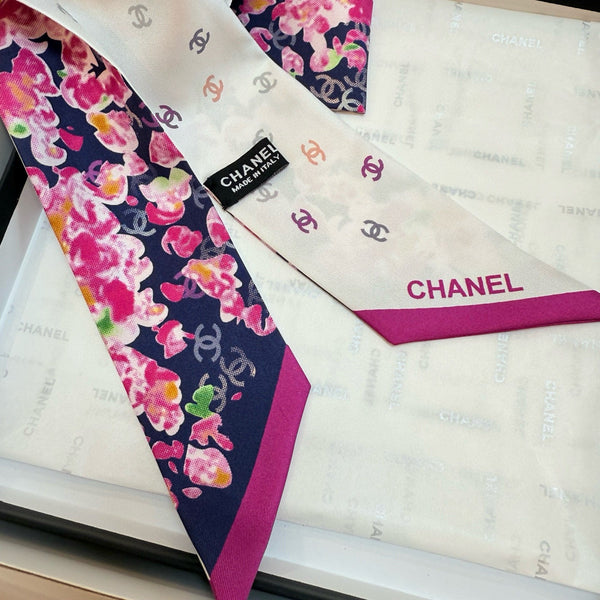 CC Twilly Small Scarf 120cm Silk 825670