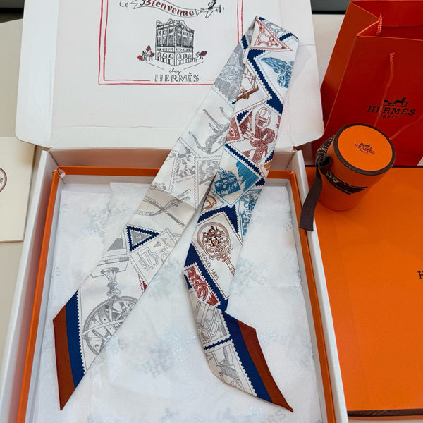 HM Twilly Small Silk Scarf 825656