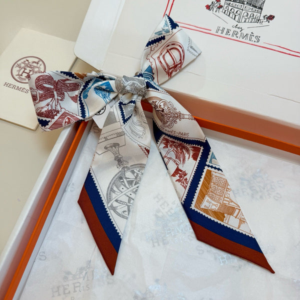 HM Twilly Small Silk Scarf 825656