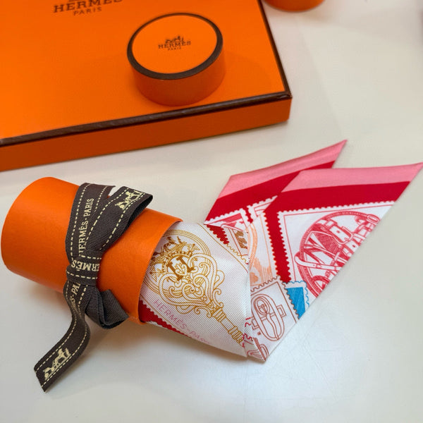 HM Twilly Small Silk Scarf 825655