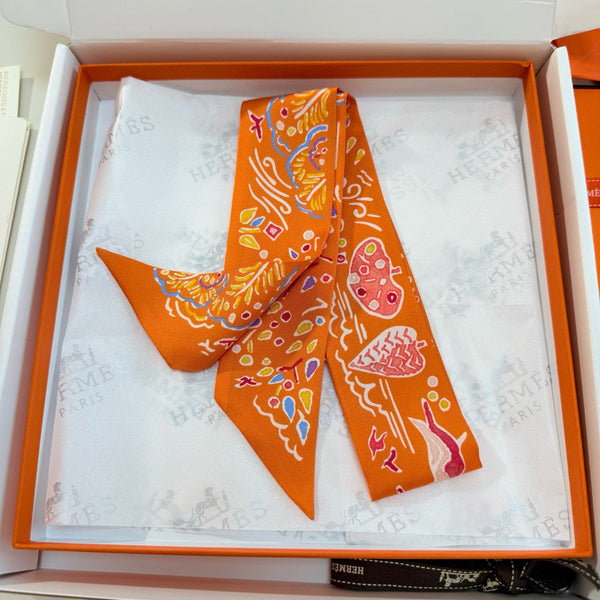 HM Twilly Small Silk Scarf 825652