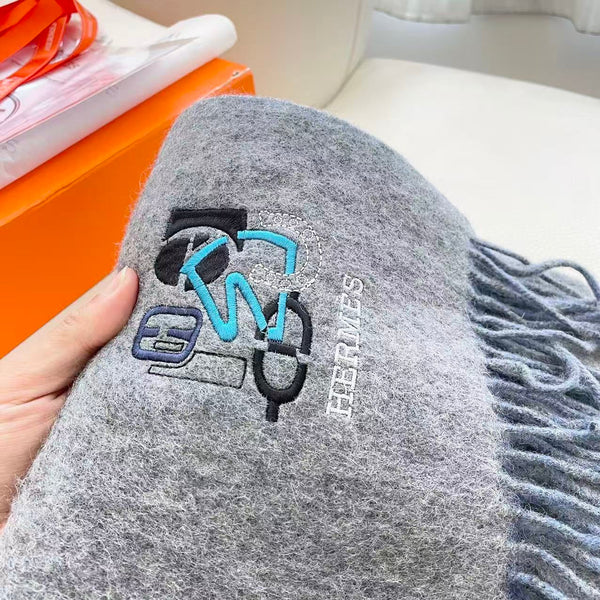 HM 25 Double- Sided Small H Puzzle Scarf 180cm Cashmere Mottled Gray Marble Blue 825641