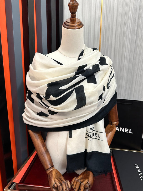 CC 25 Coco Scarf 100cm White Cashmere 825617