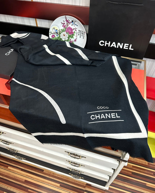 CC 25 Coco Scarf 100cm Black Cashmere 825616