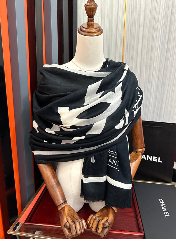 CC 25 Coco Scarf 100cm Black Cashmere 825616