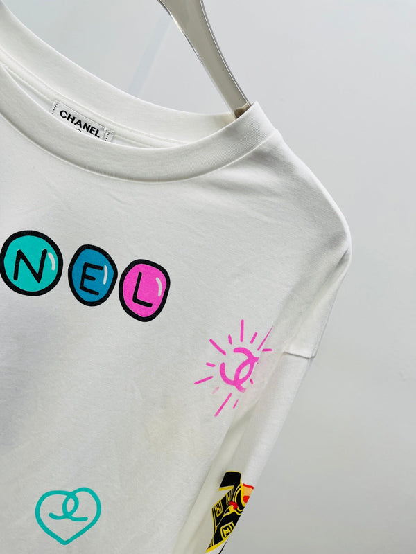 CC 25 Felpa in cotone con stampa graffiti a maniche lunghe e vestibilità ampia