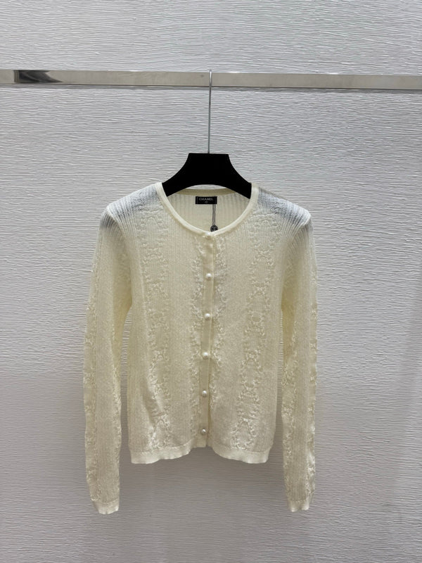 CC 25 Hollow Crew Neck Knit Long Sleeve Cardigan Wool