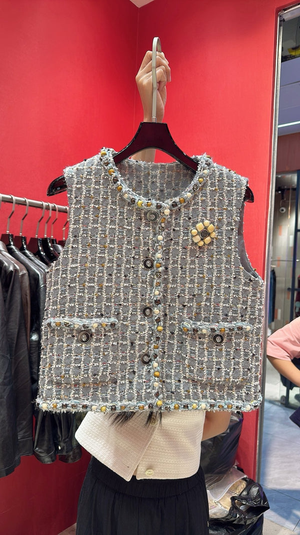 CC 25 Sleeveless Vest with Wooden Bead Trim Gray Tweed