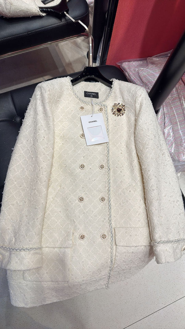 CC 25 Medium Length Coat White Cotton