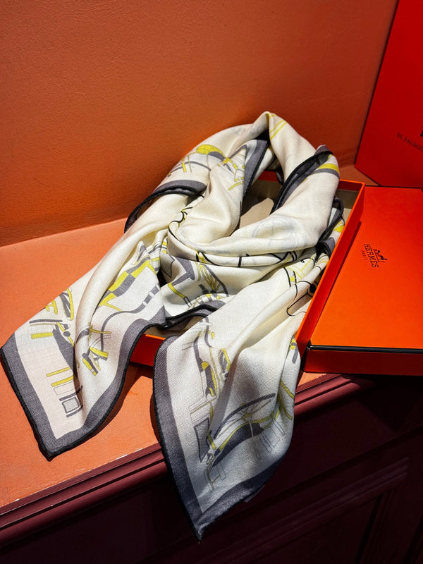 HM Double-Sided Square Scarf 140cm White Cashmere 828708