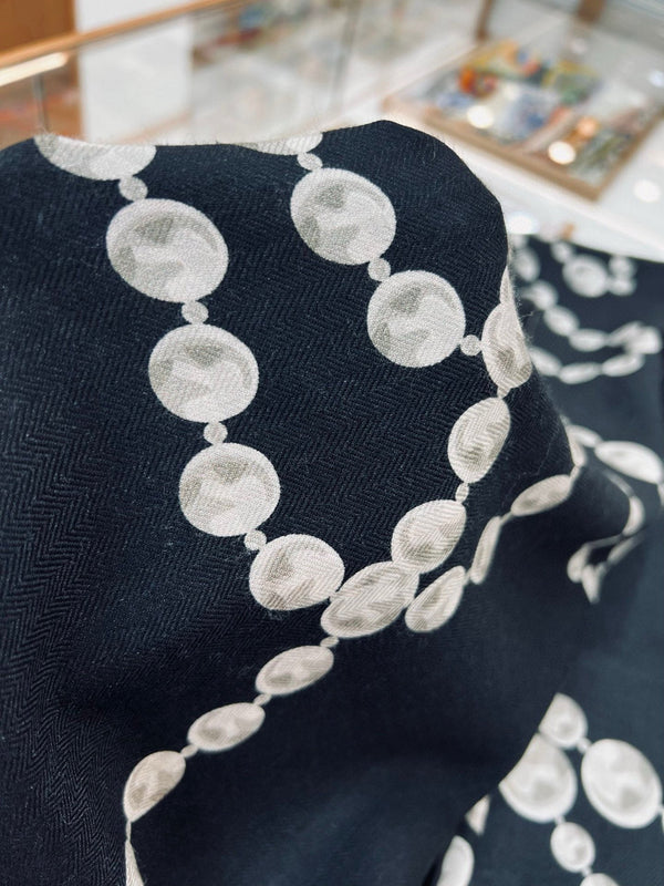 CC Double-Sided Velvet Square Scarf 140cm Black Cashmere 828704