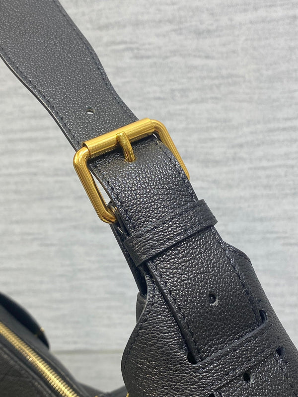 CD VOYAGE Handbag 28cm Black Cowhide