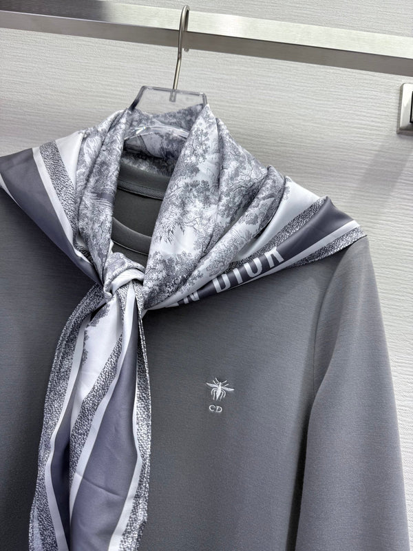 CD 25SS Bee Embroidery Dress Matching Printed Silk Scarf Gray Cotton 306555